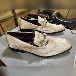 Elegant Dolce Vesta Cream Loafers